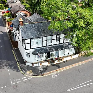 Holiday home Corner - Character, Charm, Great Location., Ringwood